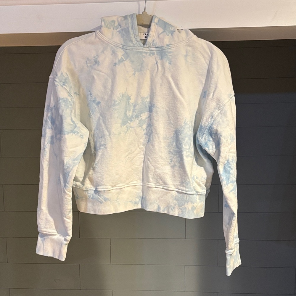 Frankie's‎ Bikinis Burl Sweatshirt in baby blue